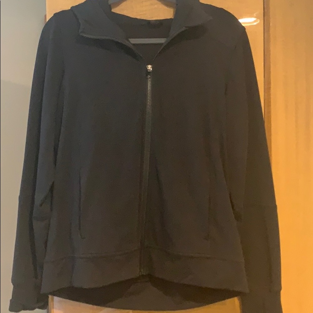 Lululemon black zippered hoodie size 6